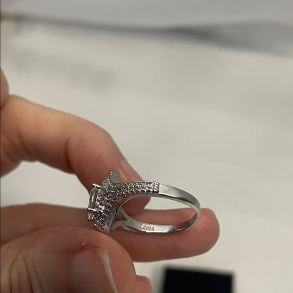 Sterling Silver zirconia Diamond Ring 925 size 7 - Picture 12 of 17
